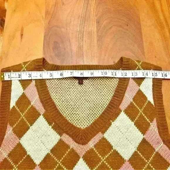 NOBO Y2K Oversized Diamond Pink &  Brown V-neck Cropped Short Sweater Vest - Picture 8 of 13